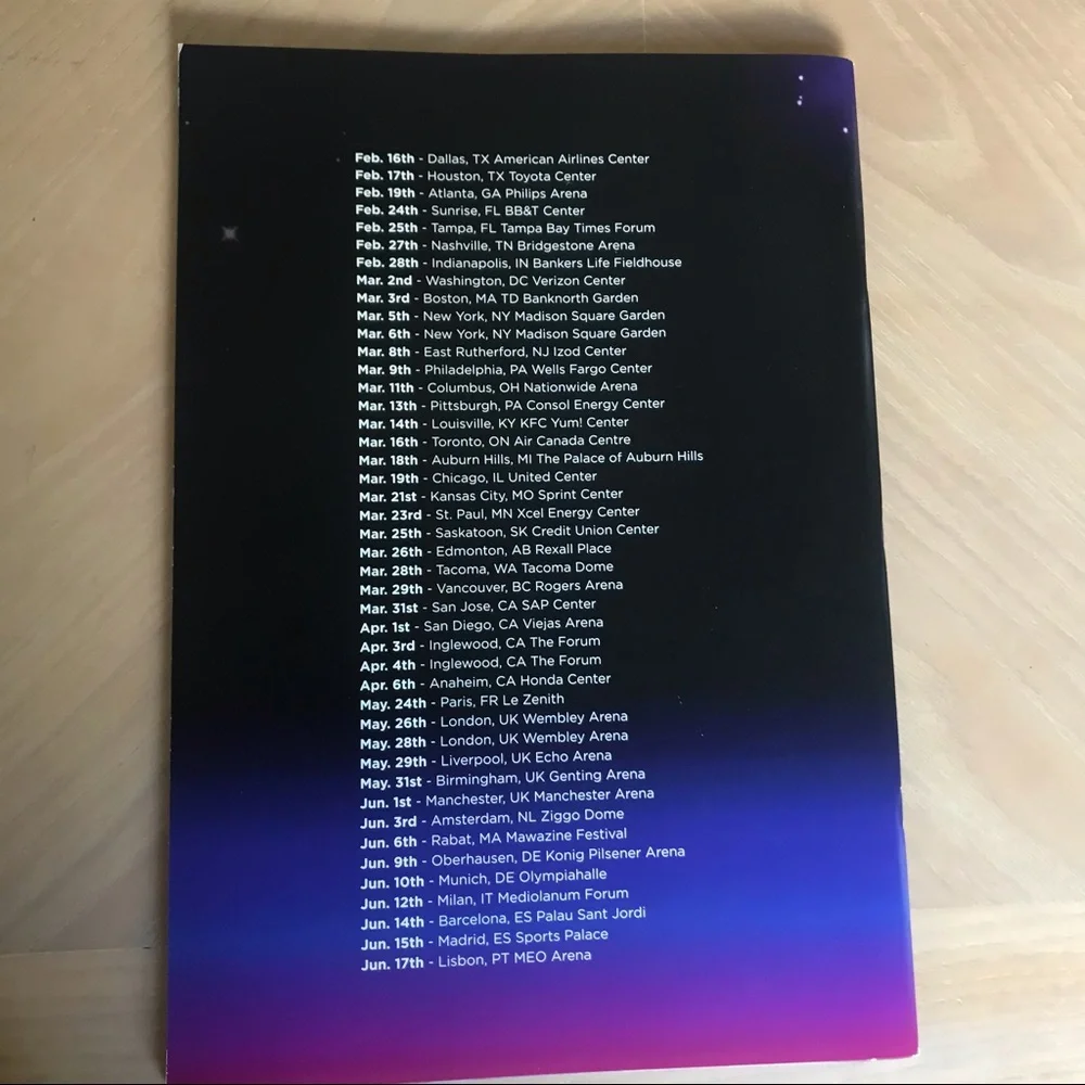 MAROON 5 V 2015 Tour Program Book NWOT NEW